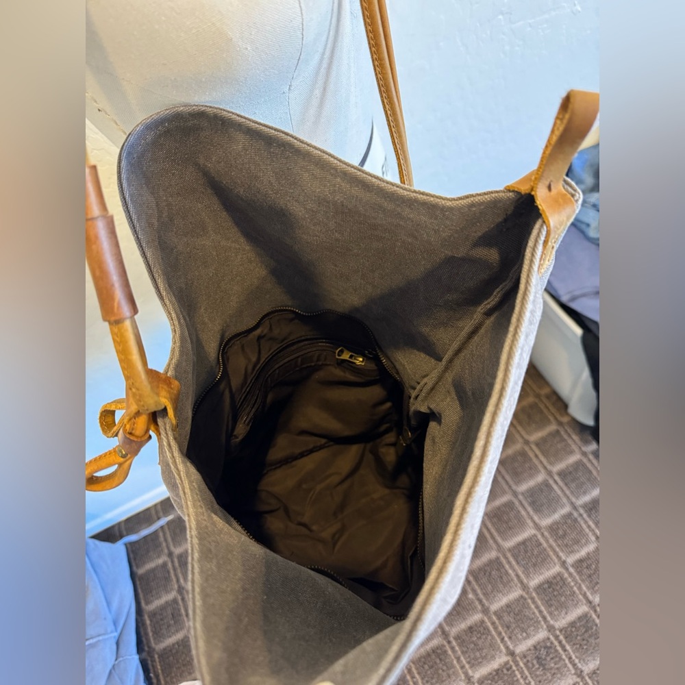 Sling Tote - image 2